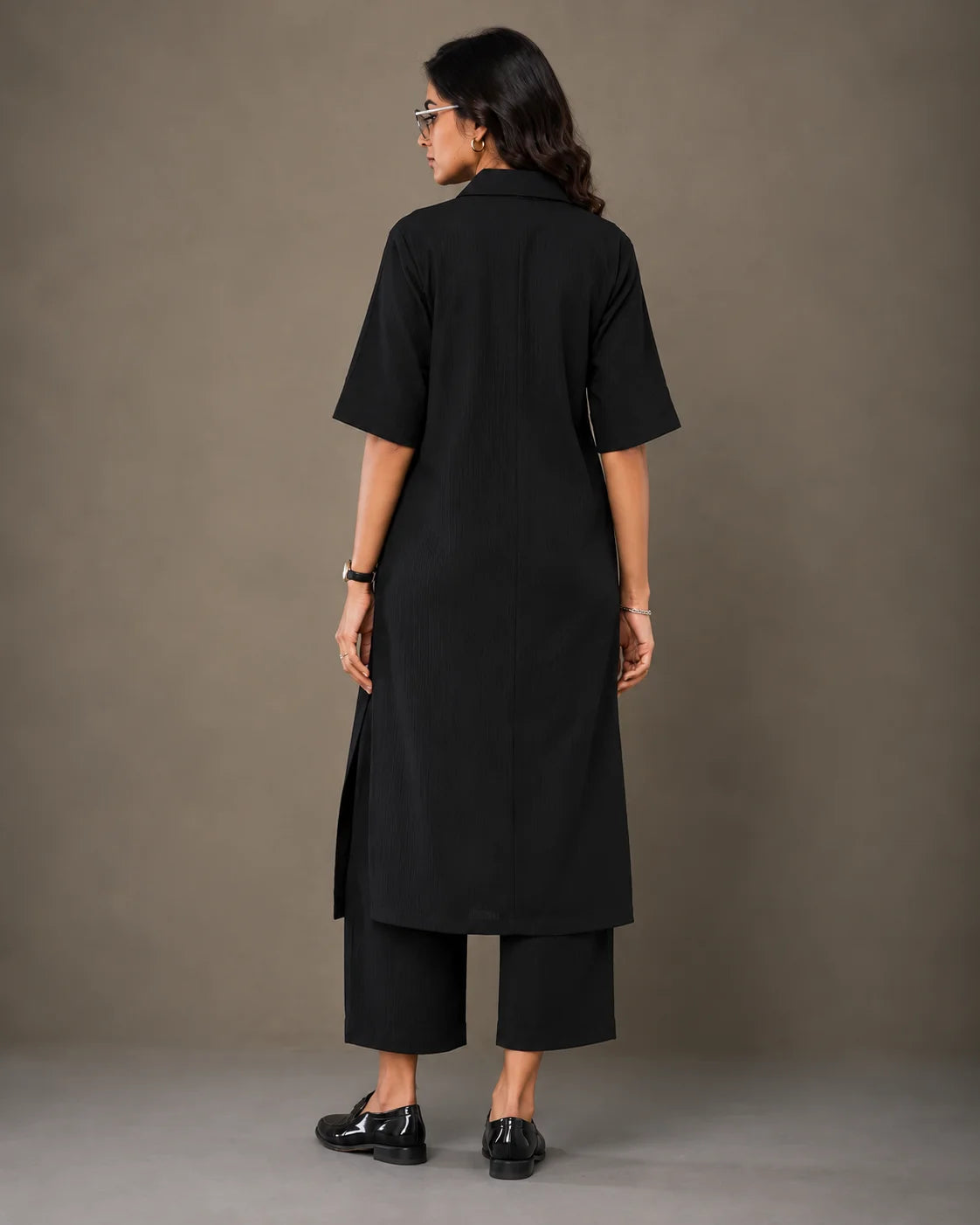 BEHTARIN BLACK COLLARED LONGLINE TUNIC & STRAIGHT PANTS CO-ORD SET