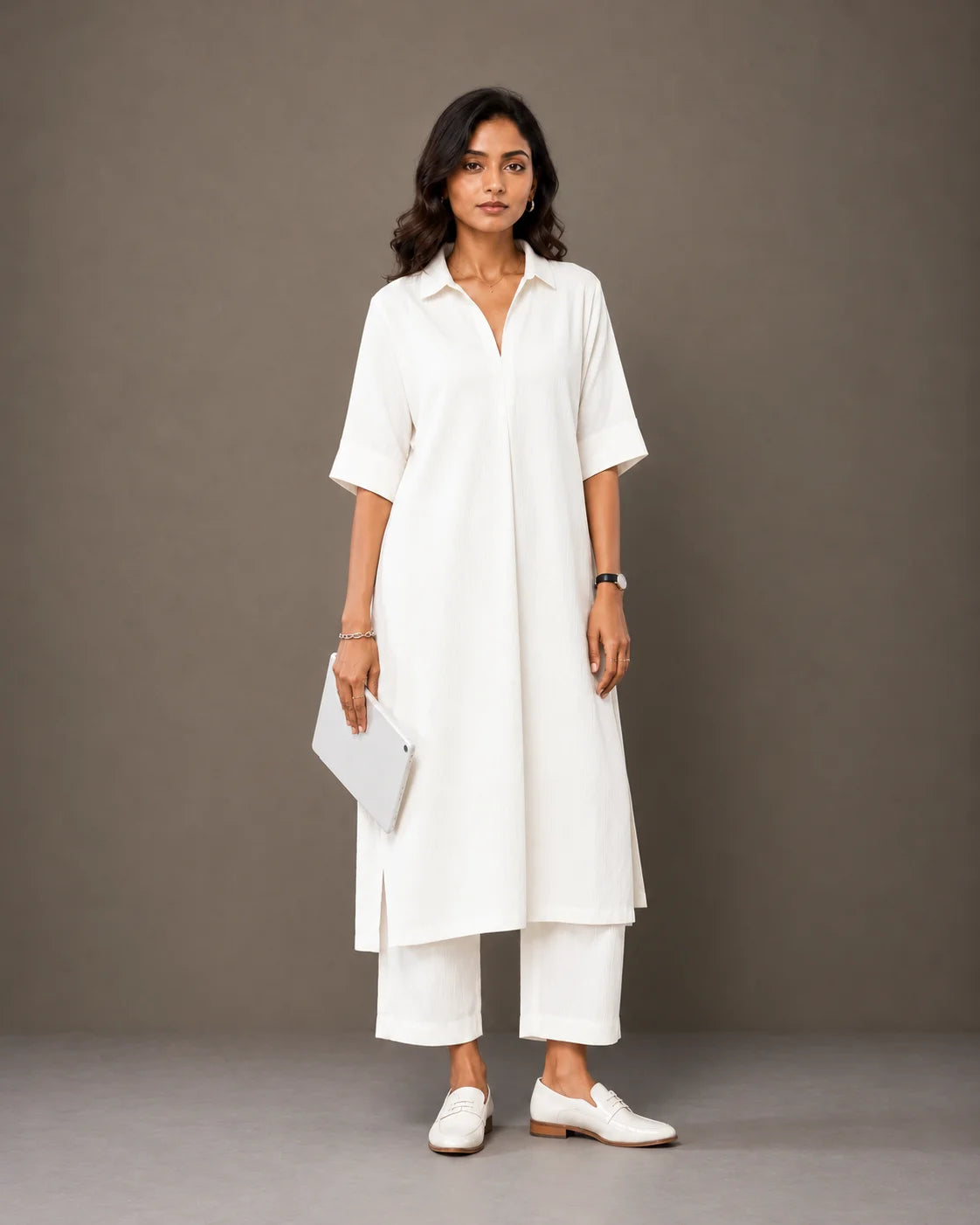 BEHTARIN WHITE COLLARED LONGLINE TUNIC & STRAIGHT PANTS CO-ORD SET