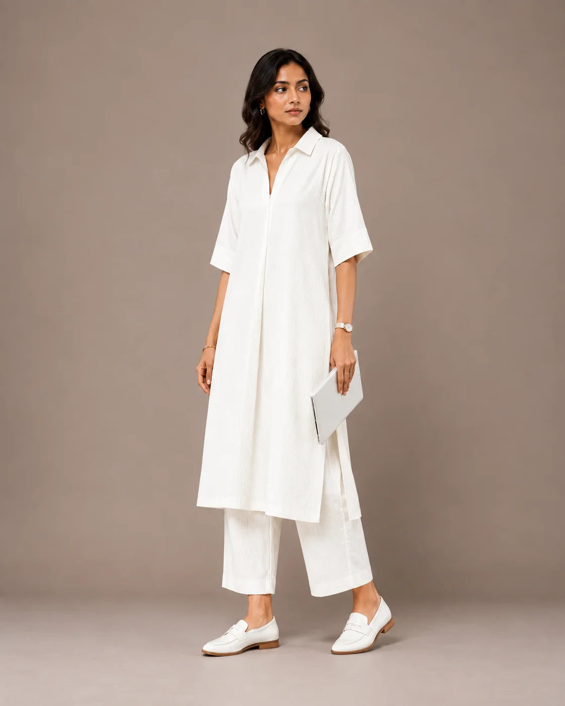 BEHTARIN WHITE COLLARED LONGLINE TUNIC & STRAIGHT PANTS CO-ORD SET