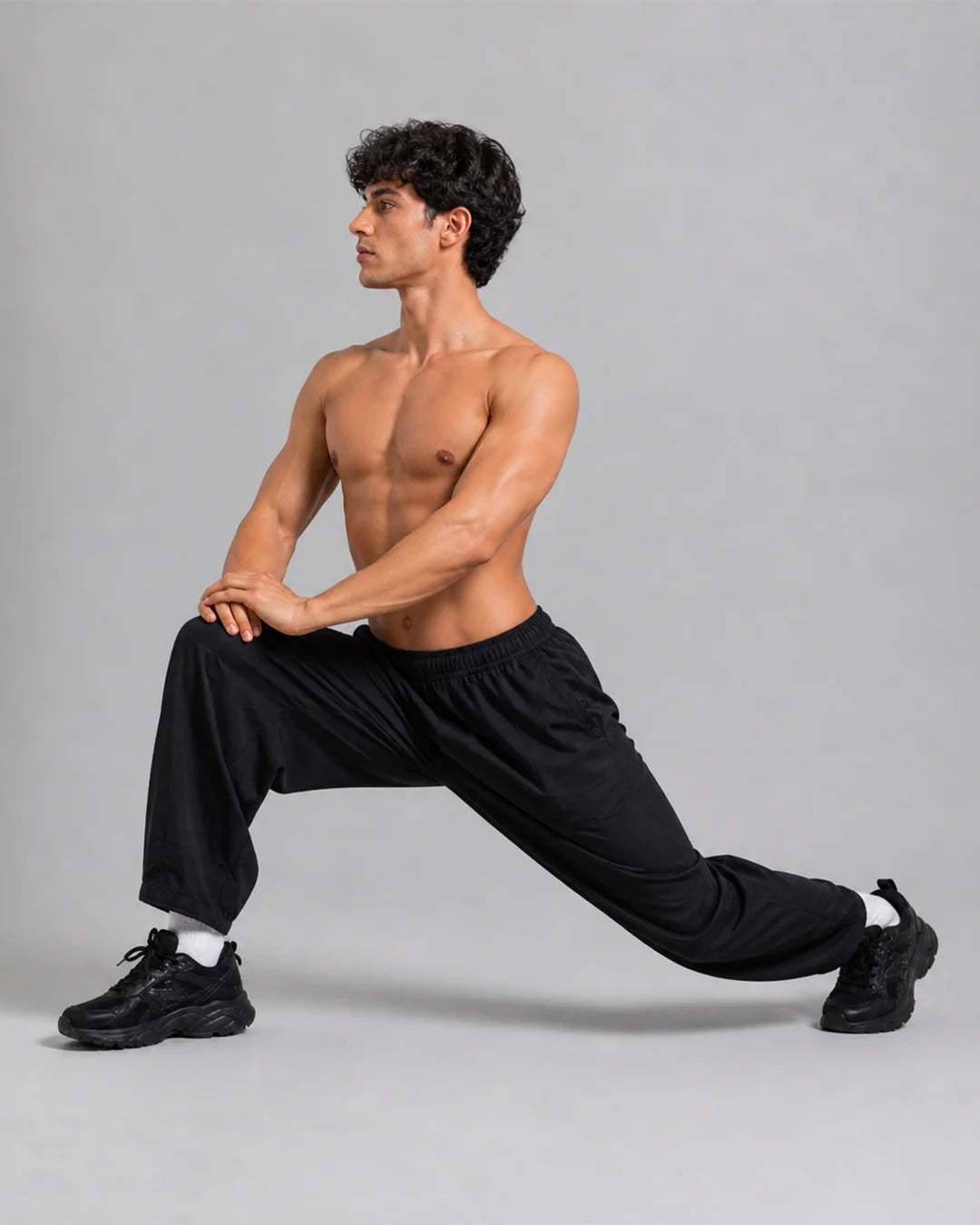 OYSTERS MEN's AEROZEN RELAXED FIT YOGA PANTS