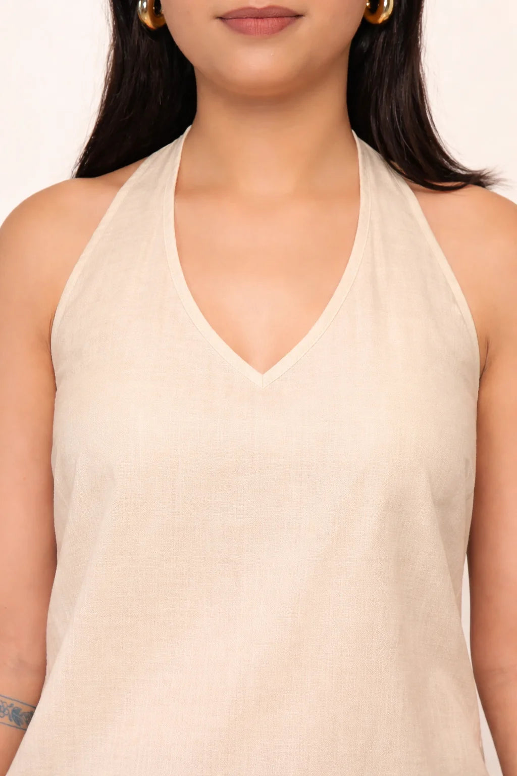 Minimal Halter Neck Bbeige Kurti