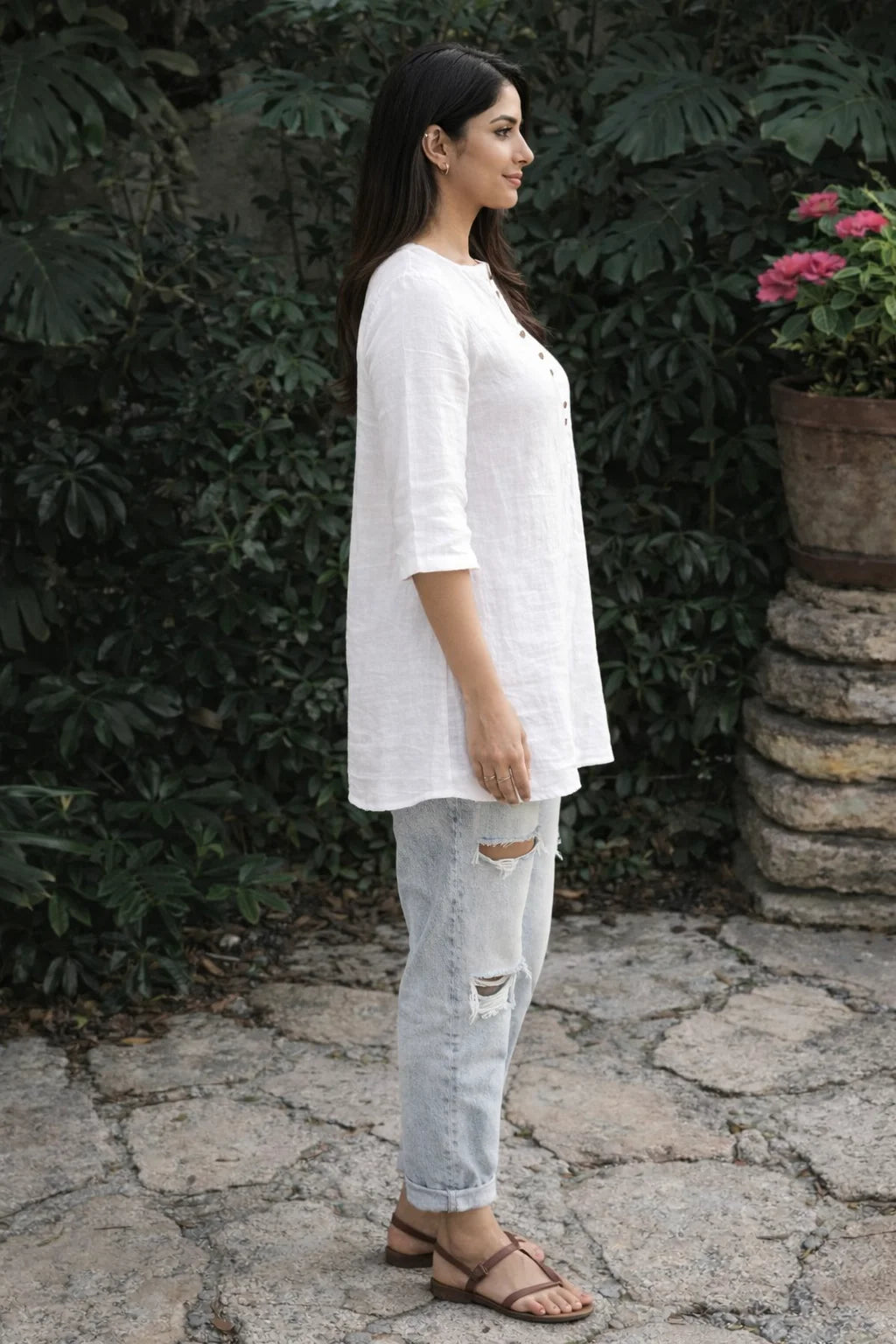 Classic White Button-Detail Linen Kurta