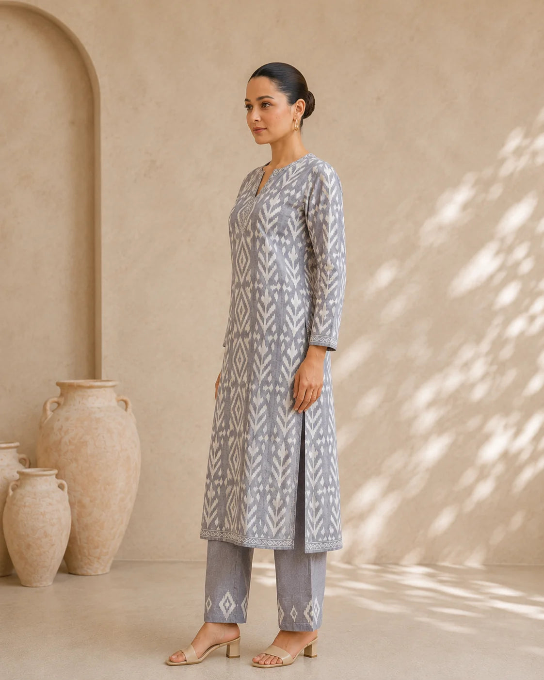 BEHTARIN KURTA PANT SET GREY