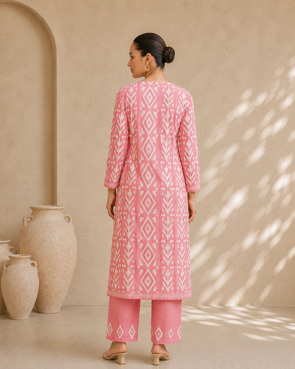 Behtarin Kurta pant Suit PINK