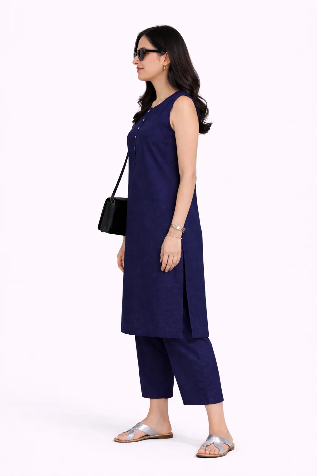 Effortless navy blue Sleeveless Straight Kurta