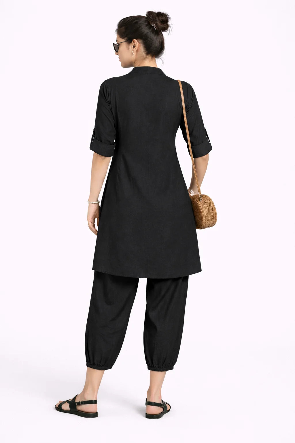 Relaxed Fit Black Kurta Set